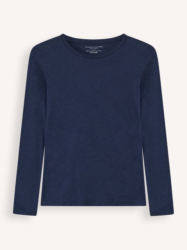 Majestic Filatures M007 Organic Cotton Longsleeve - Donkerblauw Ontdek de M007 Organic cotton longsleeve van Majestic Filatures in de kleur donkerblauw bij Orangebag. Op werkdagen voor 21:45 besteld, morgen in huis.