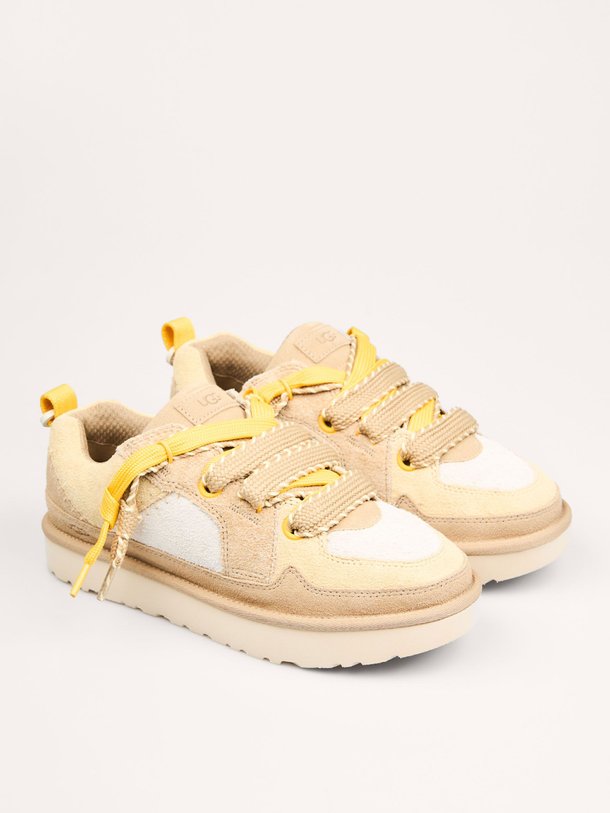 Ontdek de Lowmel suède sneakers van Ugg in de kleur zand bij Orangebag. Op werkdagen voor 21:45 besteld, morgen in huis.