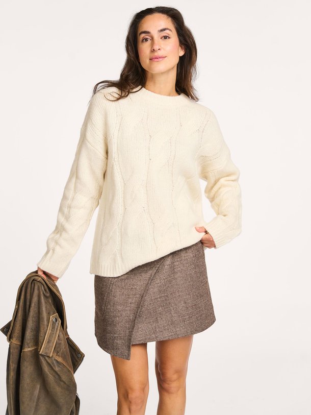 Ontdek de Will wolmix kabeltrui van My Essential Wardrobe in de kleur off-white bij Orangebag. Op werkdagen voor 21:45 besteld, morgen in huis.