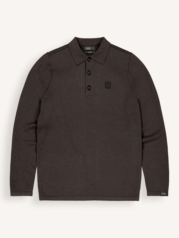 Ontdek de Clifden wolmix polo van Butcher of Blue in de kleur donkerbruin bij Orangebag. Op werkdagen voor 21:45 besteld, morgen in huis.
