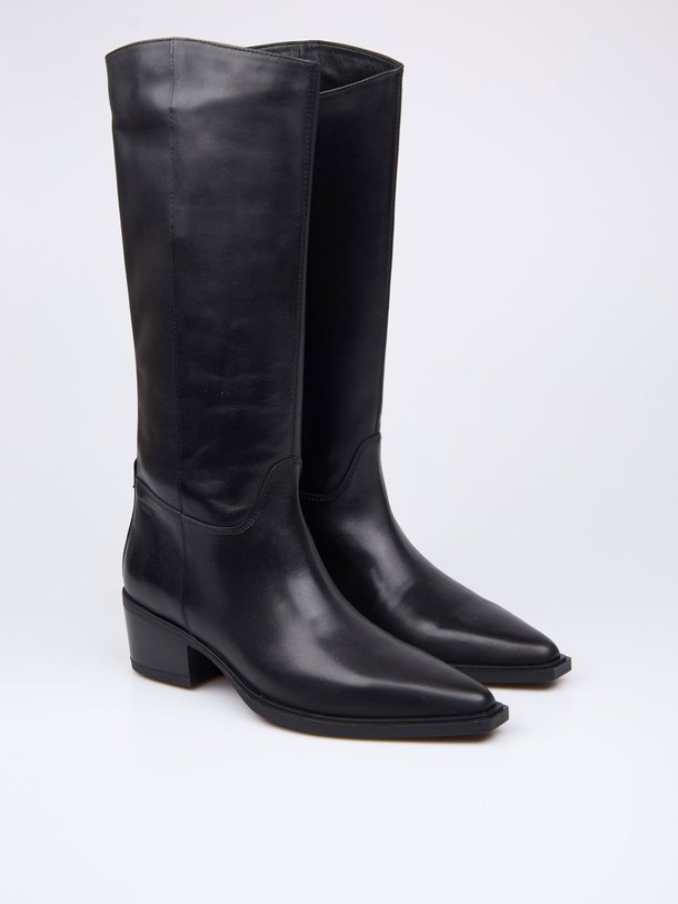 Ontdek de Kelsey lederen hoge laarzen van Vagabond Shoemakers in de kleur zwart bij Orangebag. Op werkdagen voor 21:45 besteld, morgen in huis.