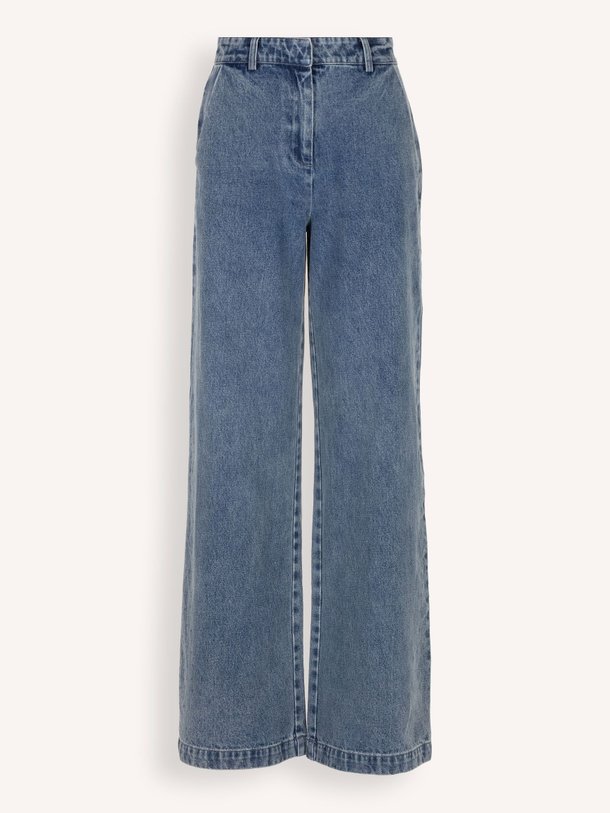 Ontdek de Lolani high waist loose fit jeans van Freebird in de kleur blauw bij Orangebag. Op werkdagen voor 21:45 besteld, morgen in huis.