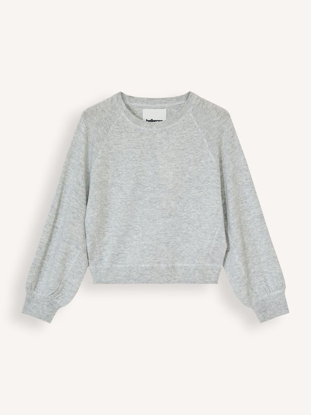 Ontdek de Spanne wol/cashmeremix trui van Bellerose in de kleur lichtgrijs bij Orangebag. Op werkdagen voor 21:45 besteld, morgen in huis.