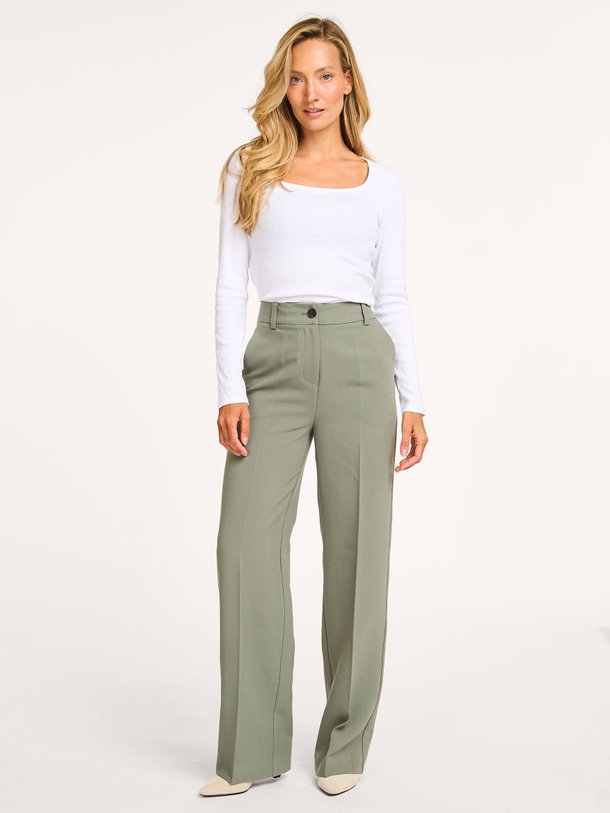 Ontdek de Gale rayonmix pantalon van Modstrom in de kleur grijsgroen bij Orangebag. Op werkdagen voor 21:45 besteld, morgen in huis.