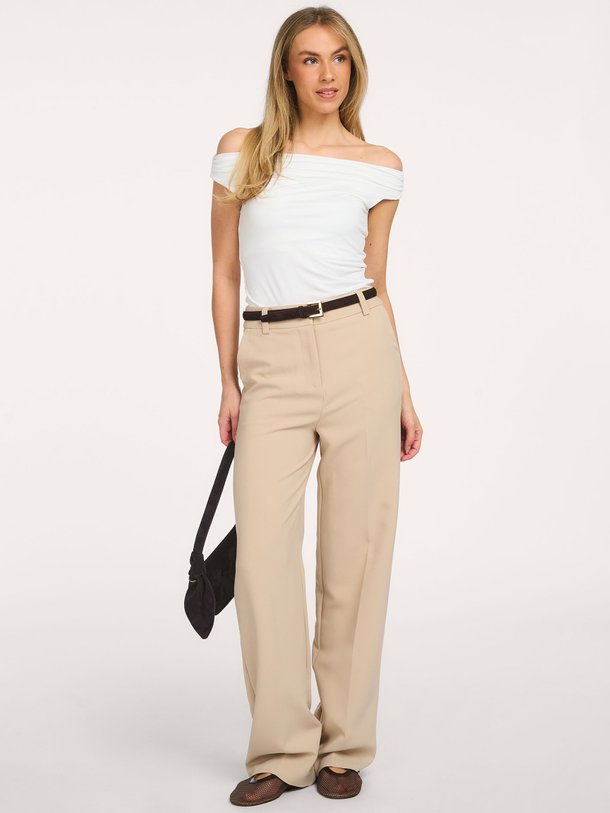 Ontdek de Gale rayonmix palazzo van Modstrom in de kleur zand bij Orangebag. Op werkdagen voor 21:45 besteld, morgen in huis.