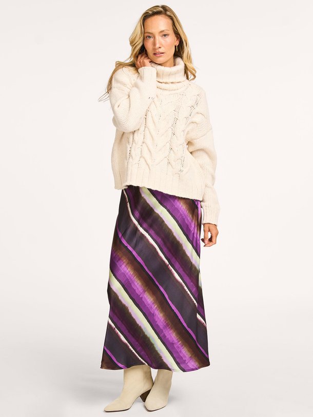 Ontdek de Melanzana eco vero viscose rok met print van La Fee Maraboutee in de kleur paars bij Orangebag. Op werkdagen voor 21:45 besteld, morgen in huis.