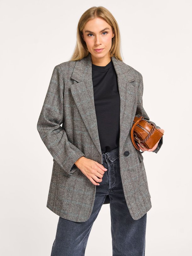 Ontdek de Jaden wolmix geruite blazer van Copenhagen Muse in de kleur donkergrijs bij Orangebag. Op werkdagen voor 21:45 besteld, morgen in huis.