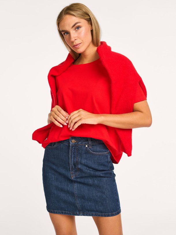 Ontdek de Cady denim rok van My Essential Wardrobe in de kleur donkerblauw bij Orangebag. Op werkdagen voor 21:45 besteld, morgen in huis.