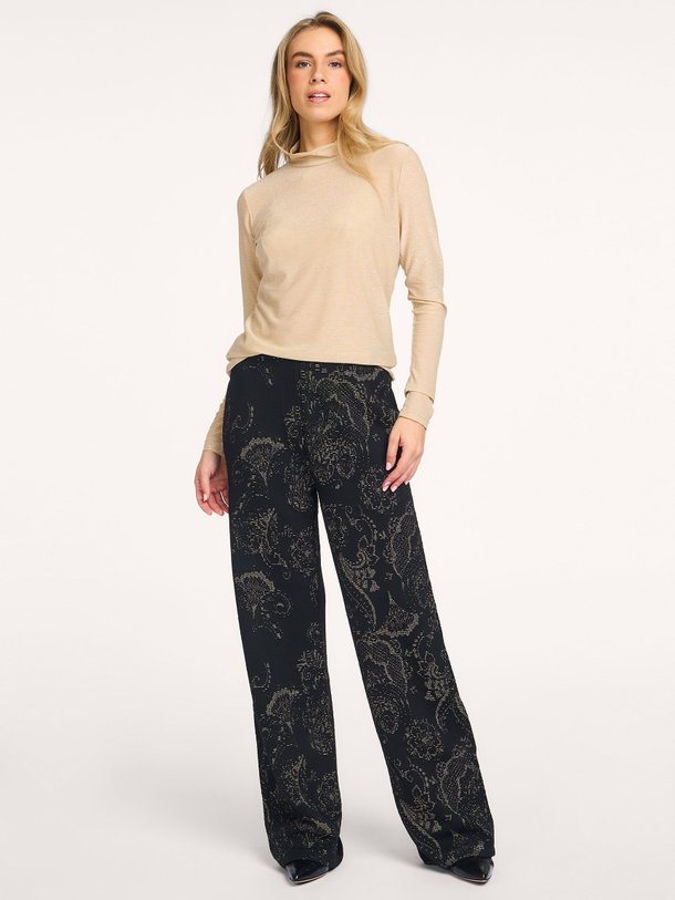 Ontdek de Viscosemix jersey broek met lurex van Summum in de kleur zwart bij Orangebag. Op werkdagen voor 21:45 besteld, morgen in huis.