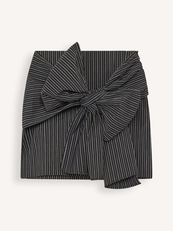 Ontdek de Giada katoenmix gestreepte rok van Nathalie Vleeschouwer in de kleur zwart bij Orangebag. Op werkdagen voor 21:45 besteld, morgen in huis.
