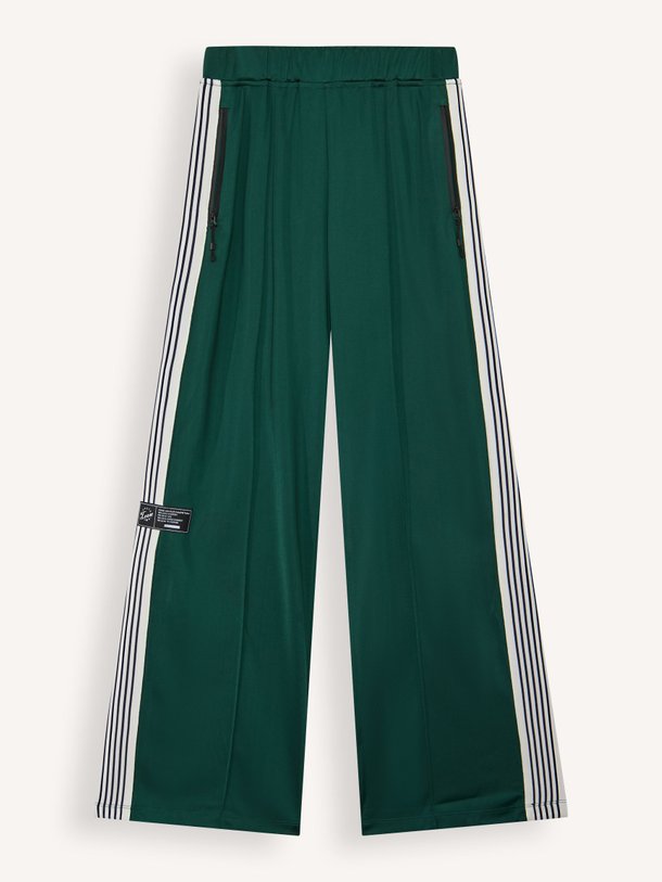 Ontdek de Geweven track broek met bies van Haute L'Amitié in de kleur groen bij Orangebag. Op werkdagen voor 21:45 besteld, morgen in huis.