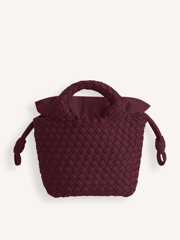 Ontdek de Gevlochten handtas mini van Marrea in de kleur bordeauxrood bij Orangebag. Op werkdagen voor 21:45 besteld, morgen in huis.