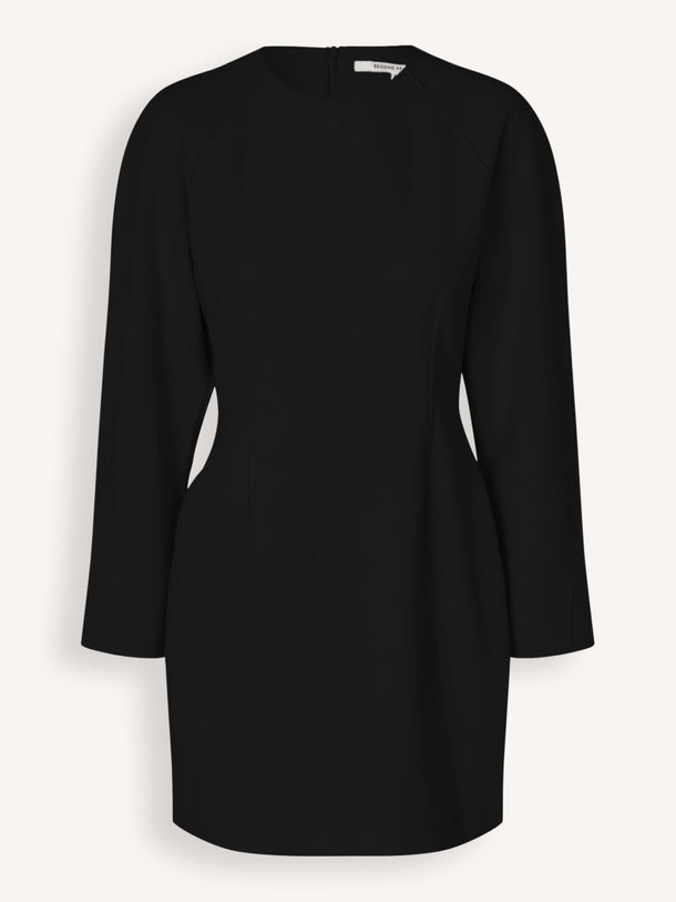 Ontdek de Avita viscosemix getailleerde jurk van Second Female in de kleur zwart bij Orangebag. Op werkdagen voor 21:45 besteld, morgen in huis.