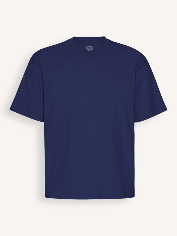 Ontdek de Unisex organic cotton oversized T-shirt van Colorful Standard in de kleur donkerblauw bij Orangebag. Op werkdagen voor 21:45 besteld, morgen in huis.