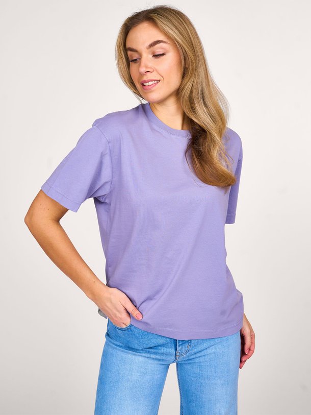 Ontdek de Organic cotton oversized T-shirt van Colorful Standard in de kleur mauve bij Orangebag. Op werkdagen voor 21:45 besteld, morgen in huis.
