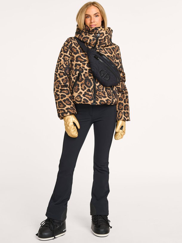 Ontdek de Pantera ski jas met leopard dessin van Goldbergh in de kleur bruin bij Orangebag. Op werkdagen voor 21:45 besteld, morgen in huis.