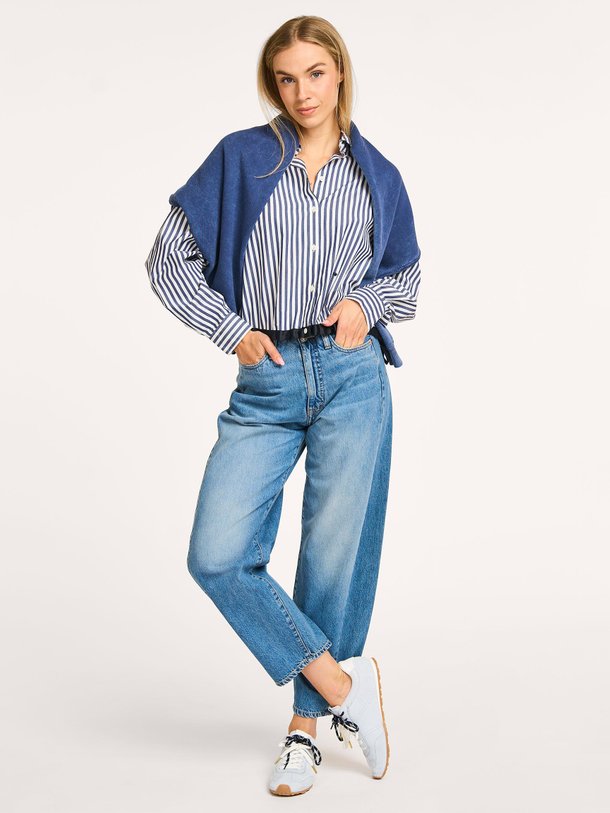 Ontdek de Glow katoenen gestreepte blouse van Bellerose in de kleur blauw bij Orangebag. Op werkdagen voor 21:45 besteld, morgen in huis.