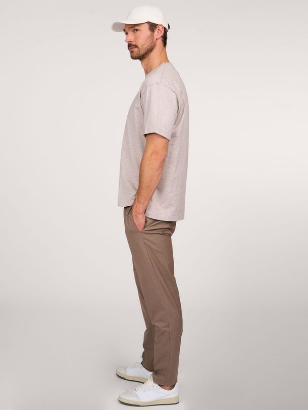 Ontdek de Sasmithy viscosemix broek van Samsoe Samsoe in de kleur groen/bruin bij Orangebag. Op werkdagen voor 21:45 besteld, morgen in huis.