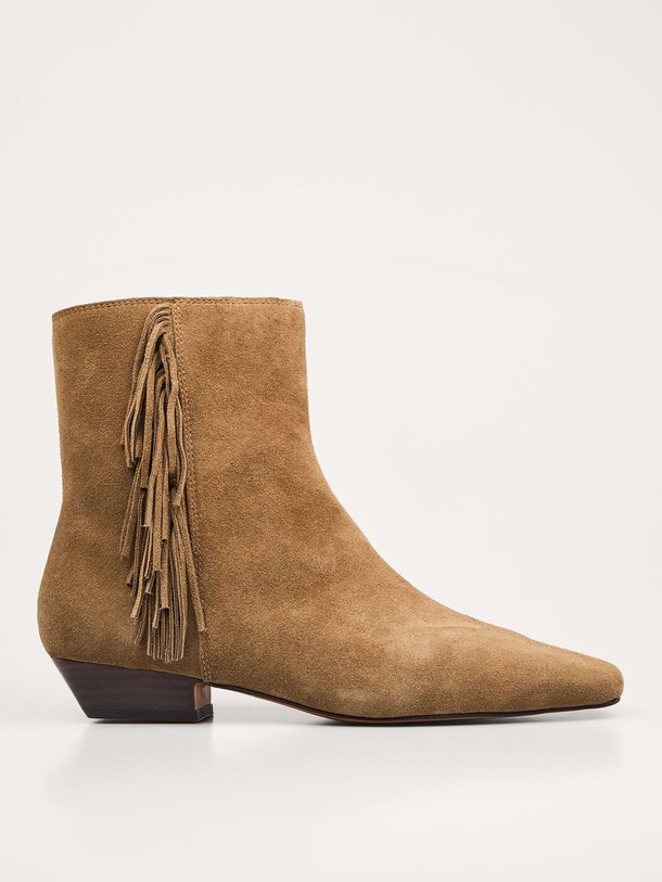 Ontdek de Linette suède lage laarzen van Toral in de kleur beige bij Orangebag. Op werkdagen voor 21:45 besteld, morgen in huis.