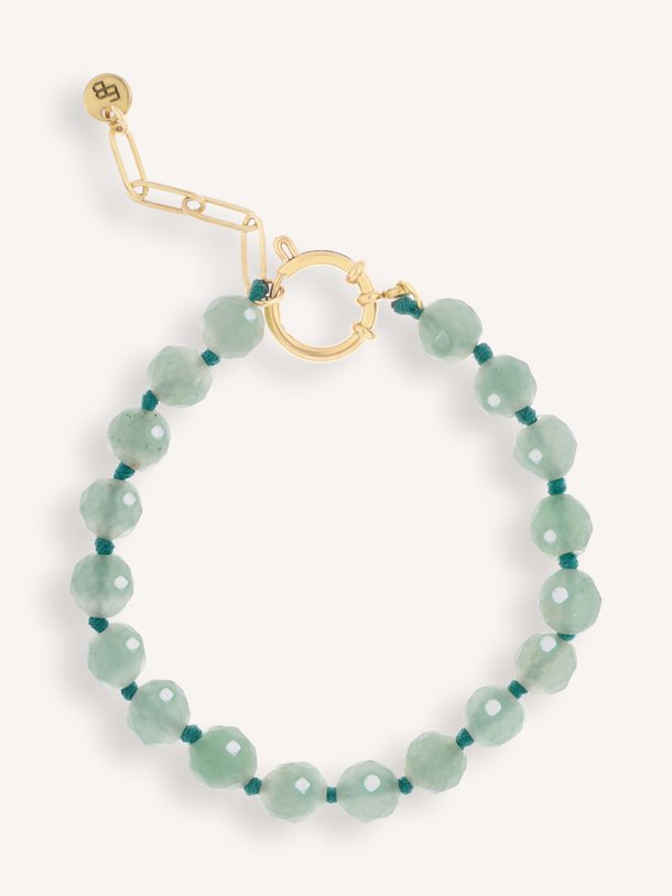 Ontdek de Vergulde armband met kralen van Ellen Beekmans in de kleur mintgroen bij Orangebag. Op werkdagen voor 21:45 besteld, morgen in huis.