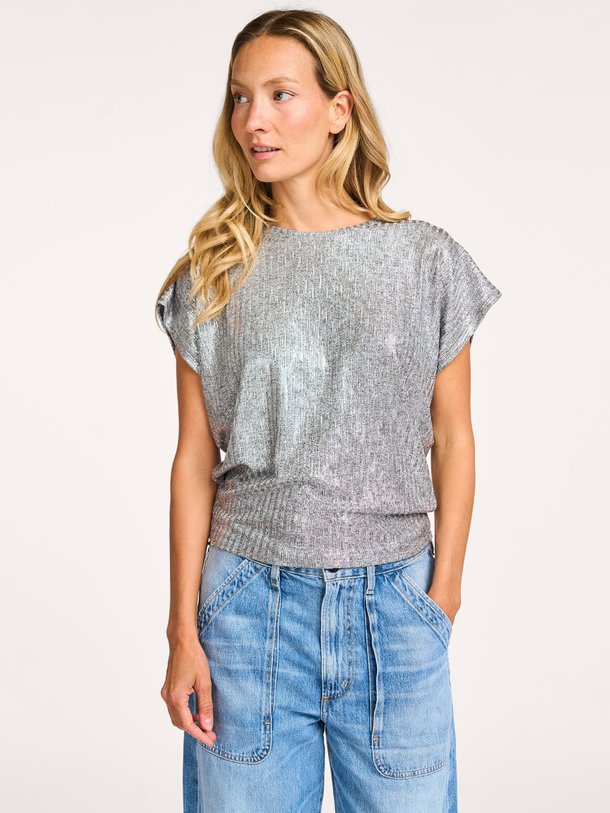Ontdek de Tarra geweven top met lurex van Iro in de kleur zilverkleur bij Orangebag. Op werkdagen voor 21:45 besteld, morgen in huis.