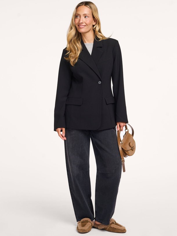 Ontdek de Fique geweven blazer van Second Female in de kleur zwart bij Orangebag. Op werkdagen voor 21:45 besteld, morgen in huis.