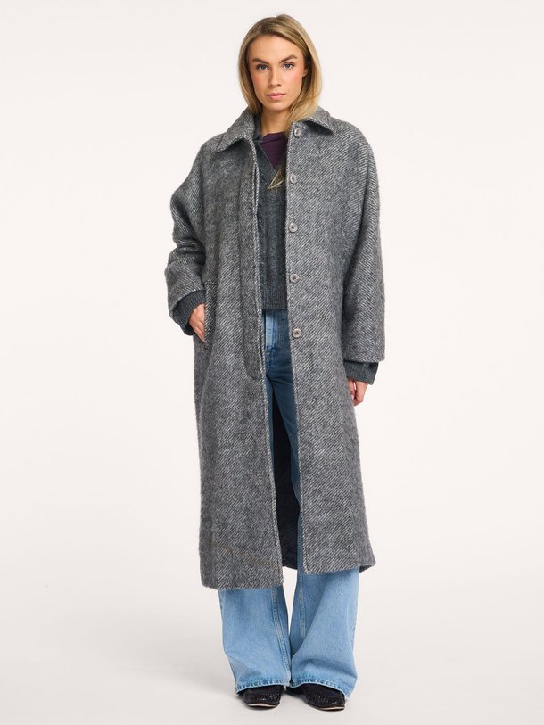 Ontdek de Lulow wolmix gemêleerde mantel van American Vintage in de kleur grijs bij Orangebag. Op werkdagen voor 21:45 besteld, morgen in huis.