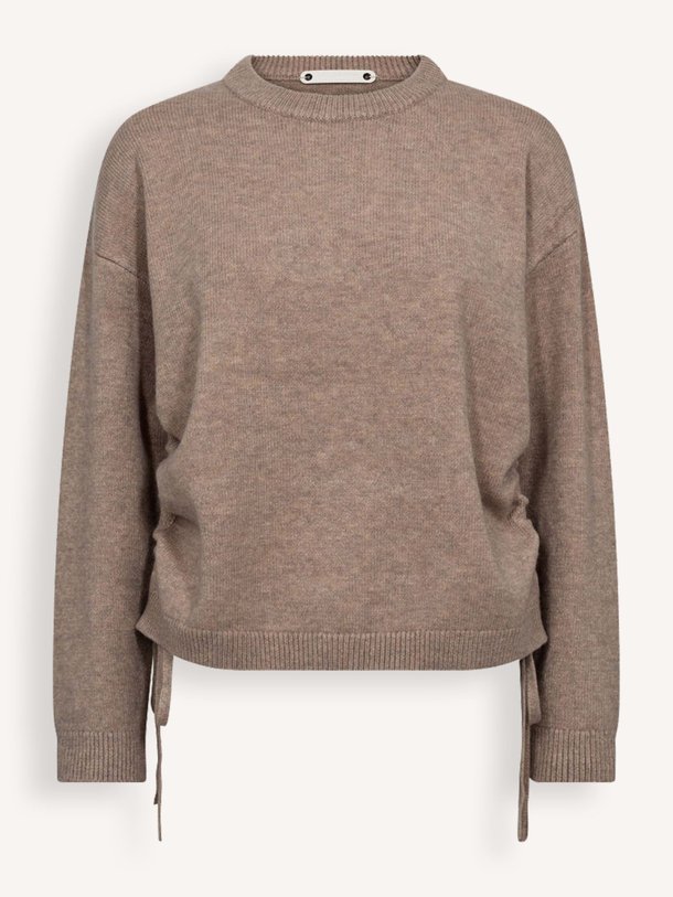 Ontdek de Row gebreide trui van Co'Couture in de kleur champagne bij Orangebag. Op werkdagen voor 21:45 besteld, morgen in huis.