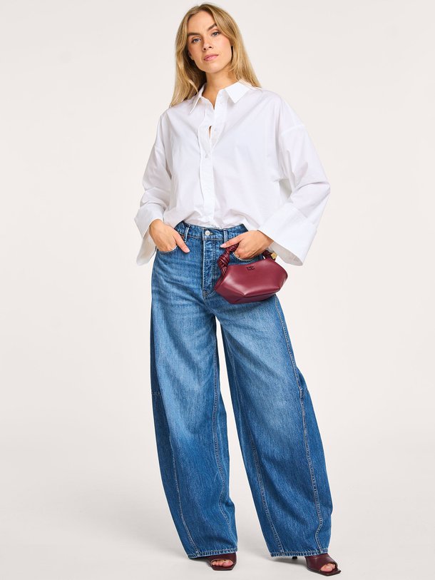 Ontdek de Hina katoenmix blouse van Co'Couture in de kleur wit bij Orangebag. Op werkdagen voor 21:45 besteld, morgen in huis.