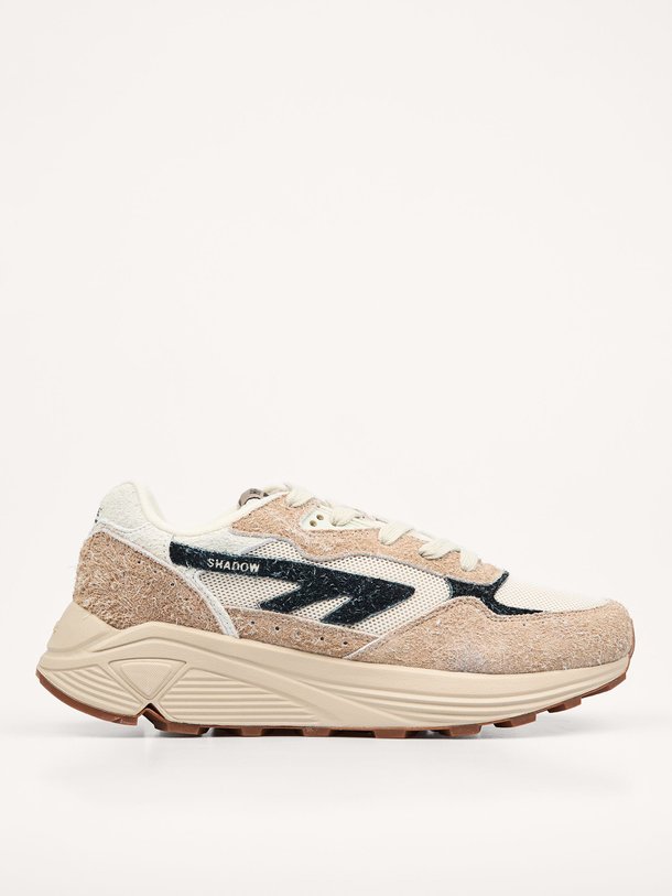 Ontdek de Shadow RGS suède sneakers van Hi-tec in de kleur beige bij Orangebag. Op werkdagen voor 21:45 besteld, morgen in huis.