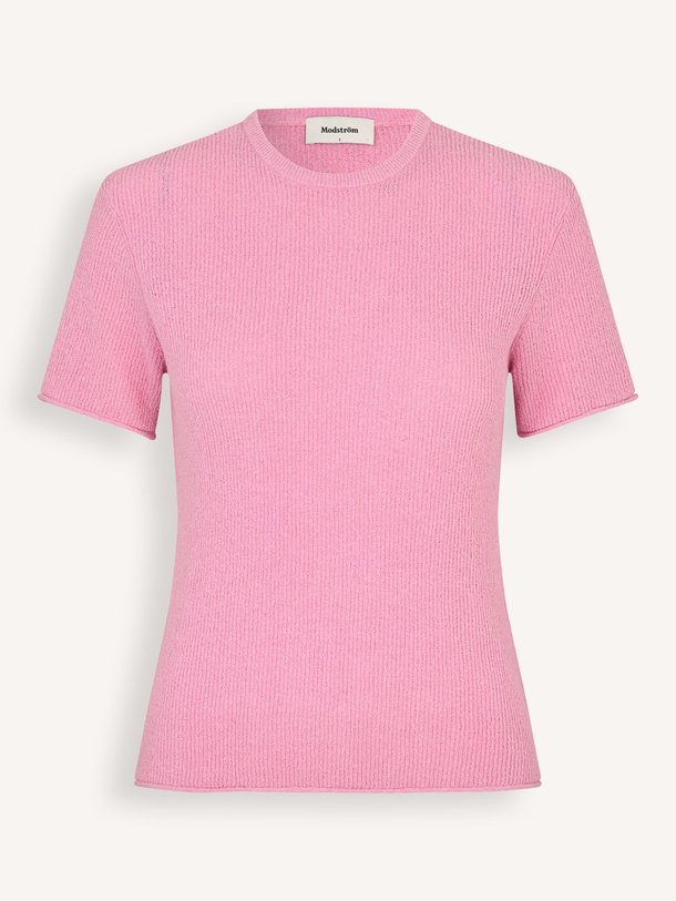 Ontdek de Nigella katoenmix top van Modstrom in de kleur roze bij Orangebag. Op werkdagen voor 21:45 besteld, morgen in huis.
