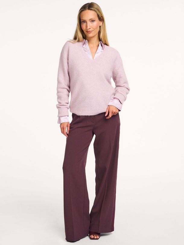 Ontdek de Alpacamix trui van Yaya in de kleur lavendel bij Orangebag. Op werkdagen voor 21:45 besteld, morgen in huis.