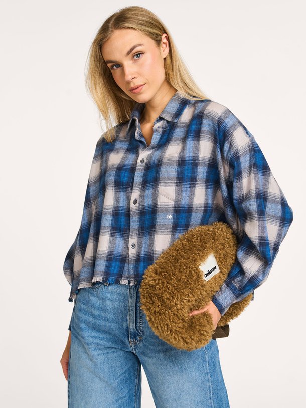 Ontdek de Kraft katoenen blouse met geruit dessin van Bellerose in de kleur blauw bij Orangebag. Op werkdagen voor 21:45 besteld, morgen in huis.