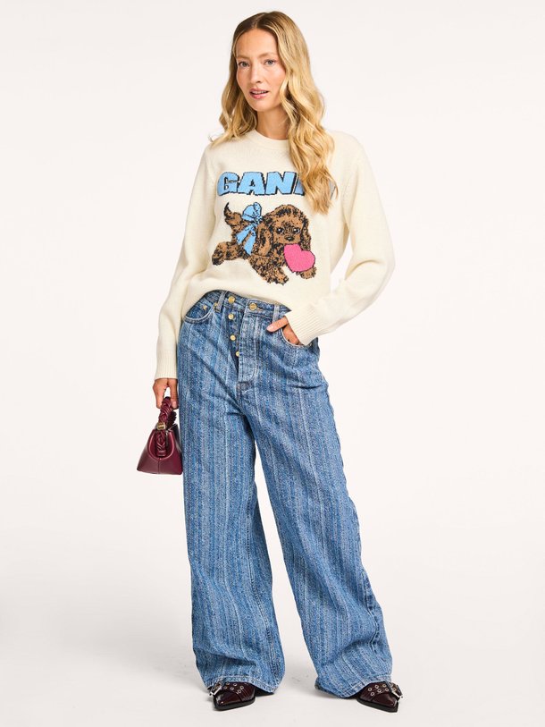 Ontdek de Wolmix trui met dessin van Ganni in de kleur off-white bij Orangebag. Op werkdagen voor 21:45 besteld, morgen in huis.