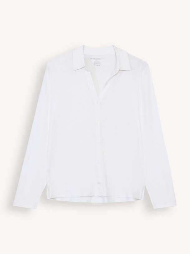 Ontdek de M001 Soft Touch viscosemix blouse van Majestic Filatures in de kleur wit bij Orangebag. Op werkdagen voor 21:45 besteld, morgen in huis.