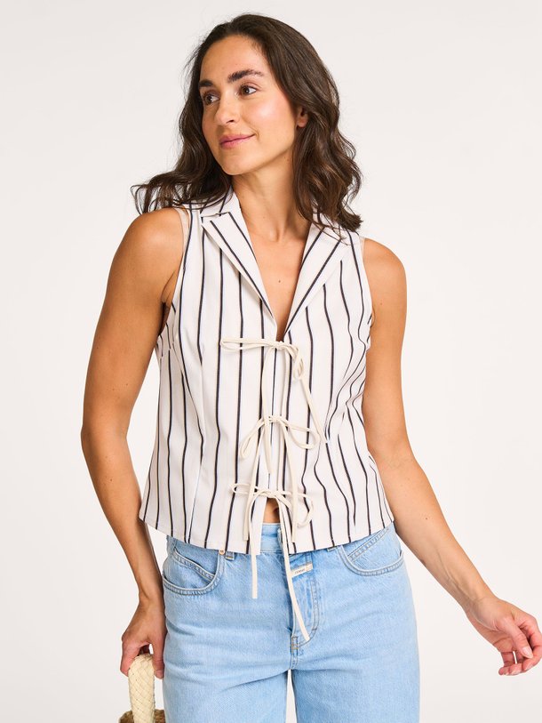 Ontdek de Hieke heavy travel jersey top van Studio Anneloes in de kleur off-white bij Orangebag. Op werkdagen voor 21:45 besteld, morgen in huis.