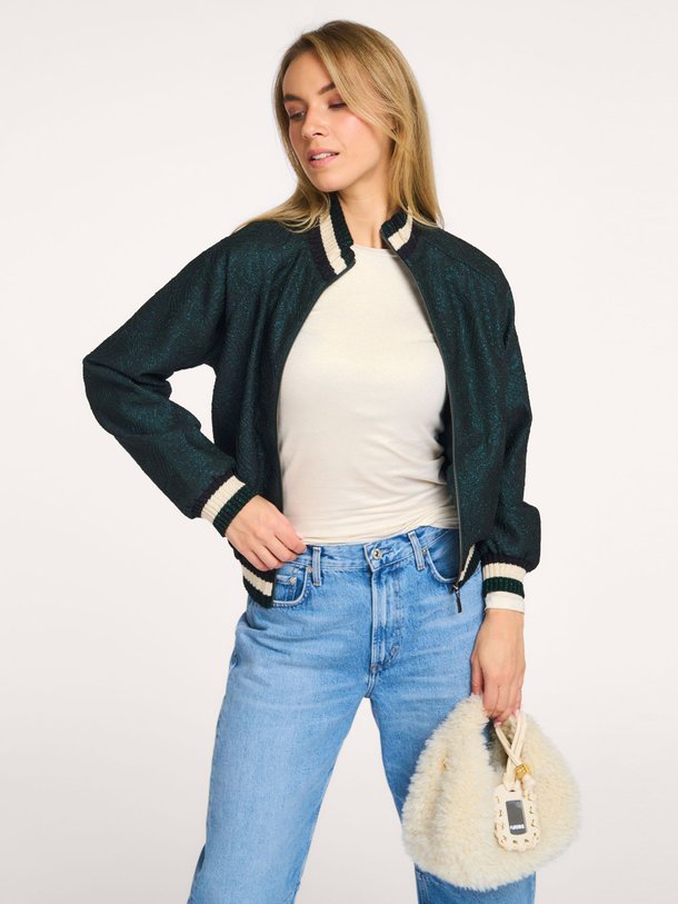 Ontdek de Geweven bomberjack met lurex van Summum in de kleur donkergroen bij Orangebag. Op werkdagen voor 21:45 besteld, morgen in huis.