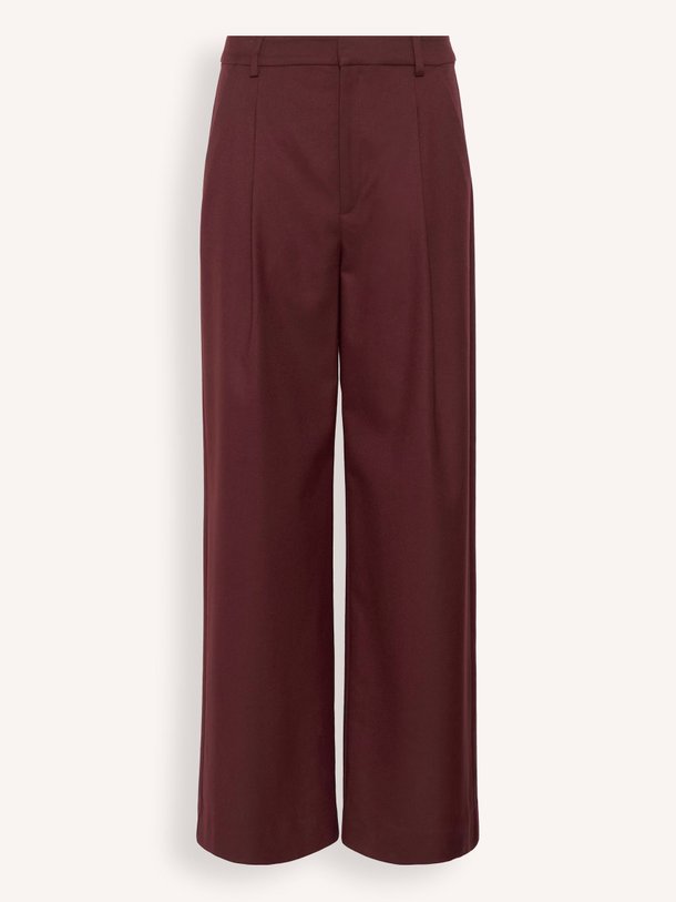 Ontdek de Paula viscosemix pantalon van Gestuz in de kleur bordeauxrood bij Orangebag. Op werkdagen voor 21:45 besteld, morgen in huis.