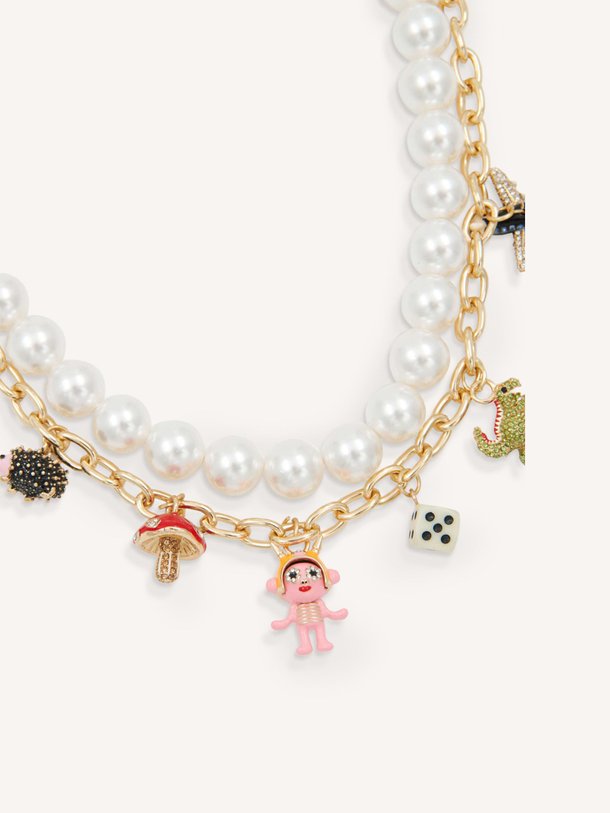 Ontdek de Imany vergulde halsketting met bedels van Essentiel Antwerp in de kleur goudkleur bij Orangebag. Op werkdagen voor 21:45 besteld, morgen in huis.