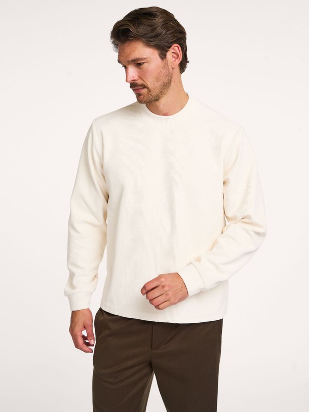 Ontdek de Laark ribgebreide trui van Drykorn in de kleur ecru bij Orangebag. Op werkdagen voor 21:45 besteld, morgen in huis.