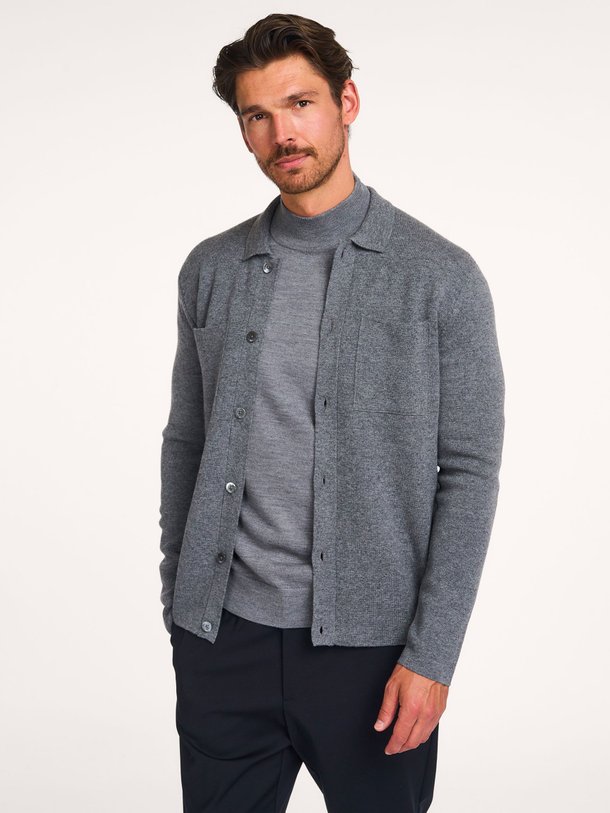 Ontdek de Maxwell merino wol/cashmere vest van Wahts in de kleur grijs bij Orangebag. Op werkdagen voor 21:45 besteld, morgen in huis.