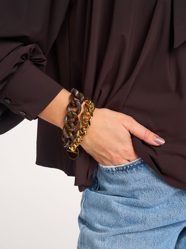 Ontdek de Vergulde schakel armband van Vanessa Baroni in de kleur goudkleur bij Orangebag. Op werkdagen voor 21:45 besteld, morgen in huis.