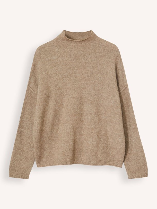 Ontdek de Kim wolmix gemêleerde trui van Knit-ted in de kleur zand bij Orangebag. Op werkdagen voor 21:45 besteld, morgen in huis.