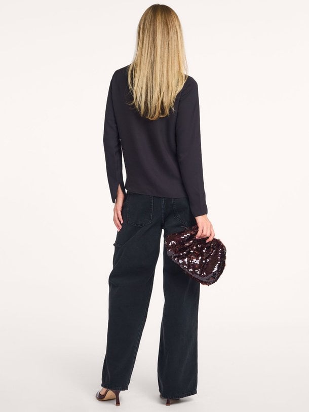 Ontdek de Glara viscosemix top van Second Female in de kleur zwart bij Orangebag. Op werkdagen voor 21:45 besteld, morgen in huis.