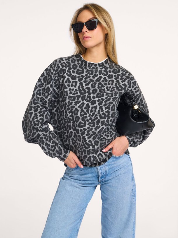 Ontdek de Miles katoenen leopard sweater van Anine Bing in de kleur grijs bij Orangebag. Op werkdagen voor 21:45 besteld, morgen in huis.