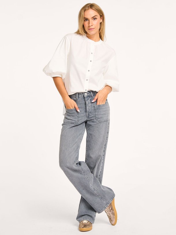 Ontdek de Mid waist loose fit jeans van Summum in de kleur grijs bij Orangebag. Op werkdagen voor 21:45 besteld, morgen in huis.