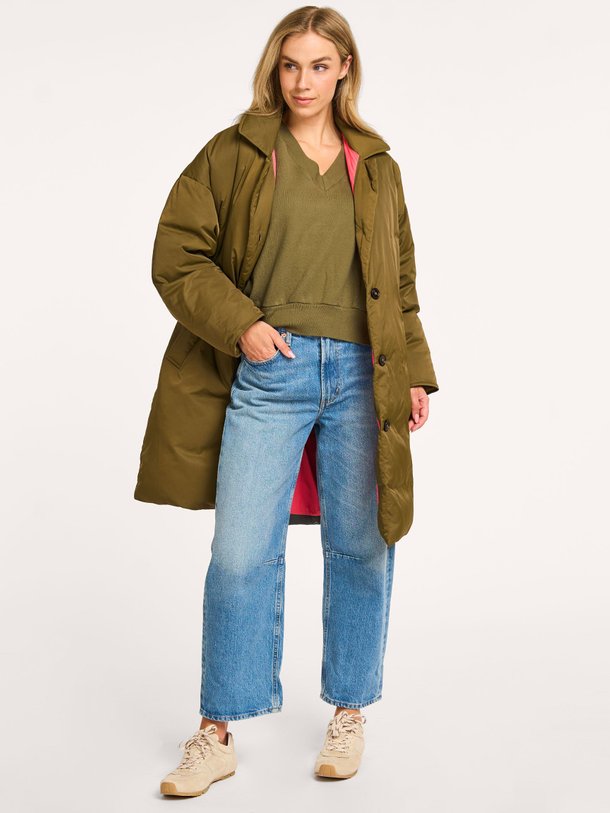 Ontdek de Hatha geweven gewatteerde jas van Bellerose in de kleur legergroen bij Orangebag. Op werkdagen voor 21:45 besteld, morgen in huis.