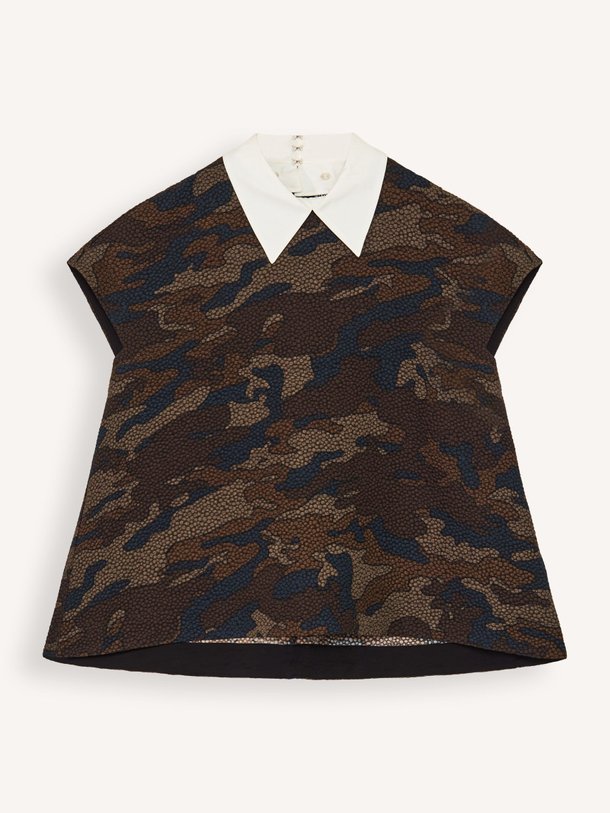Ontdek de Introduction geweven top met print van Essentiel Antwerp in de kleur legergroen bij Orangebag. Op werkdagen voor 21:45 besteld, morgen in huis.