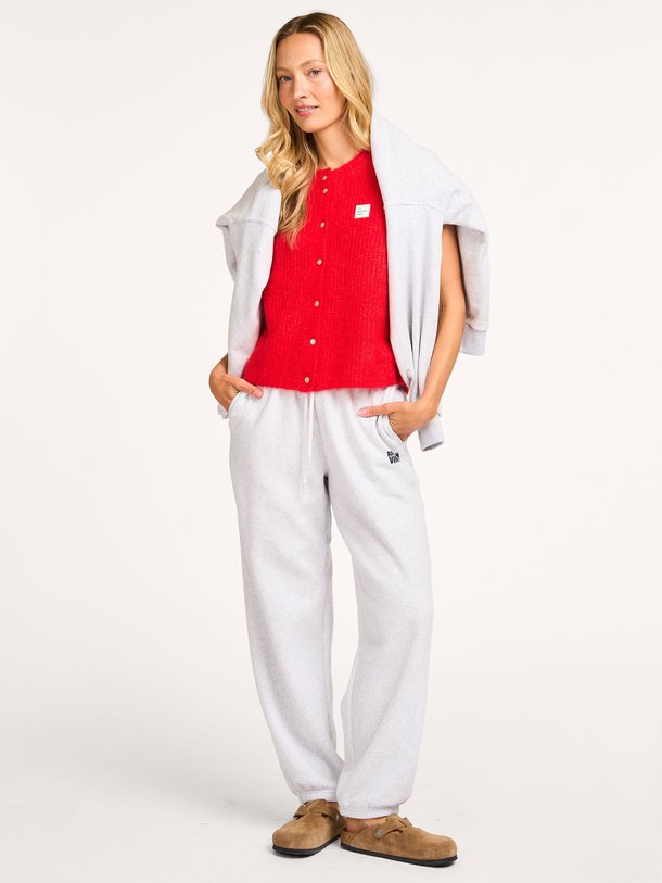 Ontdek de Baptown katoenmix logo sweatbroek van American Vintage in de kleur lichtgrijs bij Orangebag. Op werkdagen voor 21:45 besteld, morgen in huis.