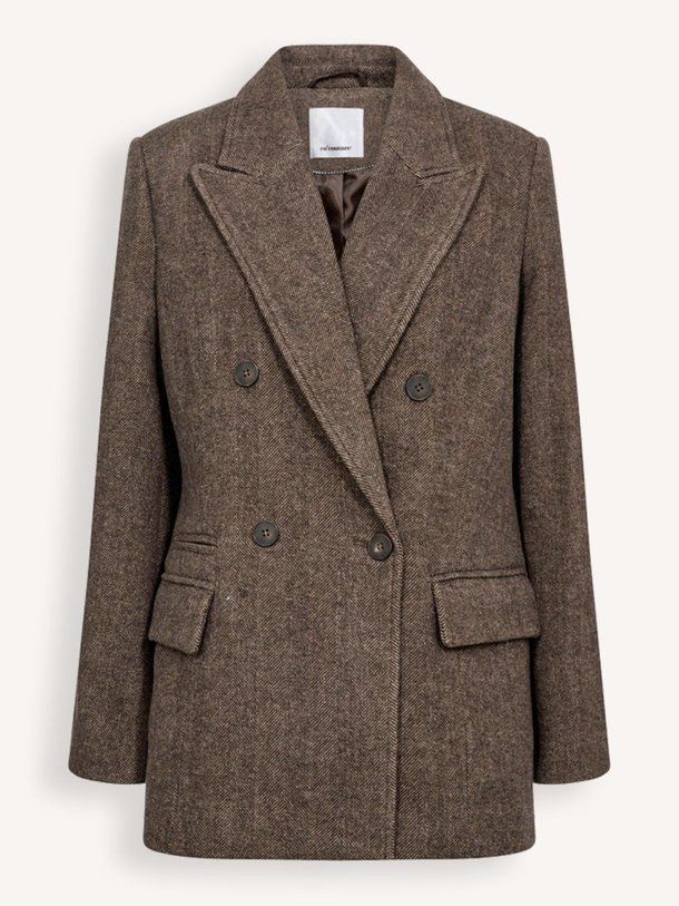 Ontdek de Candice wolmix blazer van Co'Couture in de kleur donkerbruin bij Orangebag. Op werkdagen voor 21:45 besteld, morgen in huis.
